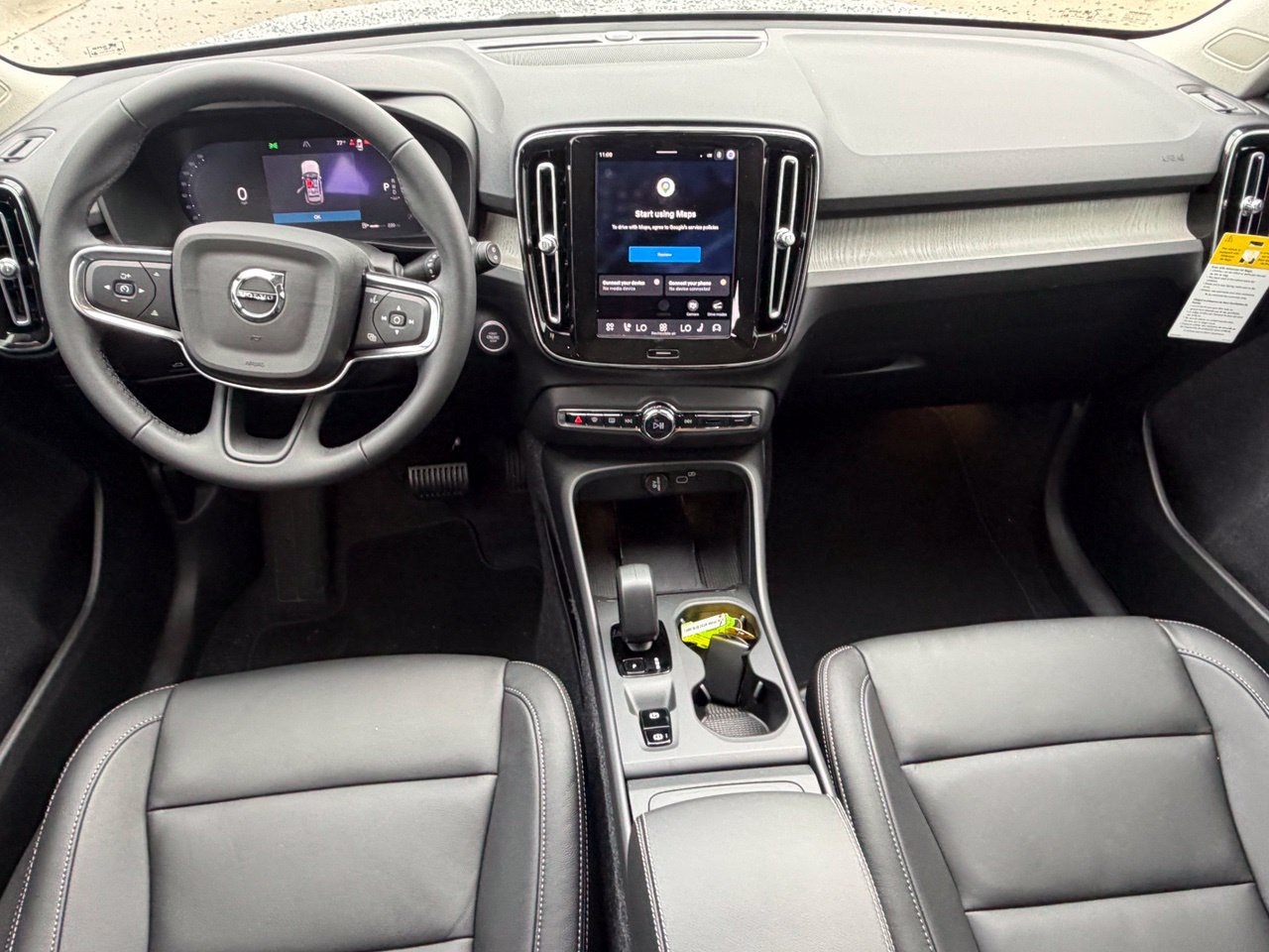 New 2026 Volvo XC40 B4 Core w/ Protection Package Premier FWD image 11