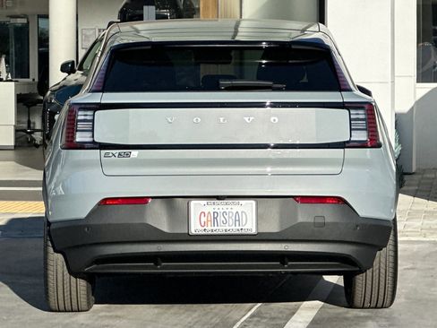 New 2026 Volvo EX30 Ultra w/ Climate Package image 6