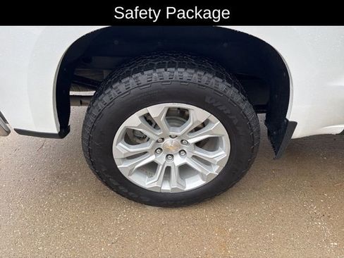 Used 2024 Chevrolet Silverado 1500 LTZ w/ LTZ Premium Package image 10