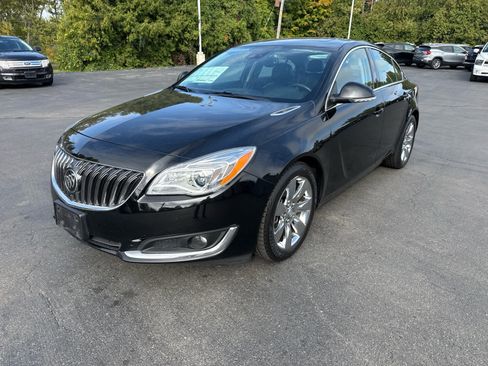 Used 2016 Buick Regal Premium w/ Driver Confidence Package #2 image 7
