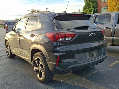Used 2021 Chevrolet TrailBlazer RS w/ Convenience Package image 3
