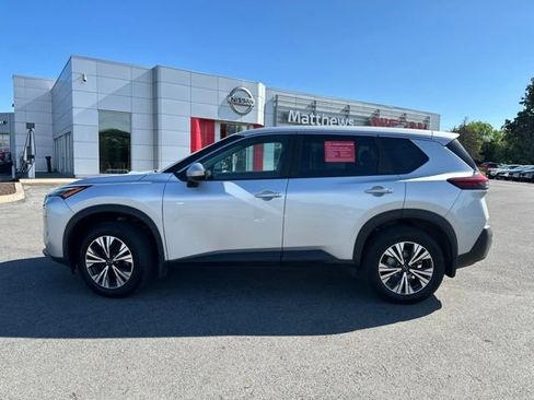 Certified 2023 Nissan Rogue SV AWD/4WD image 2