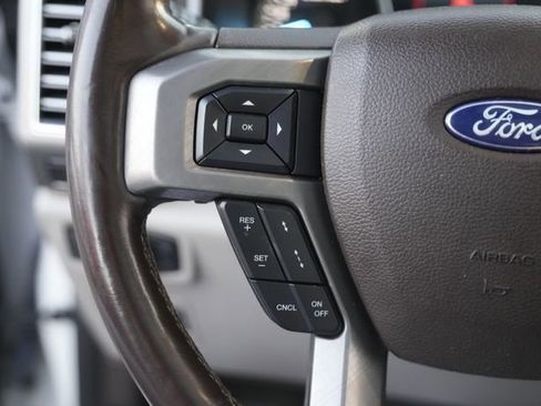 Used 2019 Ford F150 Limited image 23