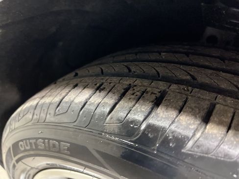 Used 2019 Chevrolet Equinox Premier image 43