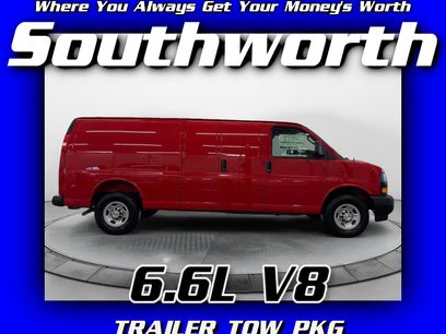 New 2025 Chevrolet Express 3500 Extended