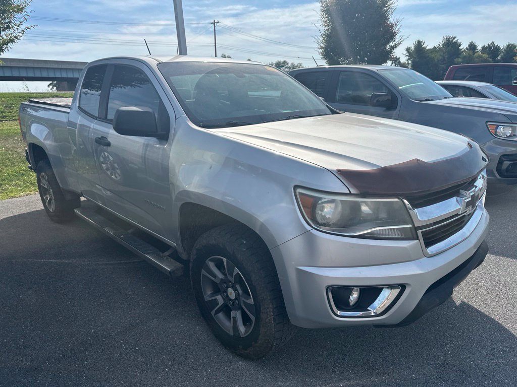 Used 2020 Chevrolet Colorado W/T w/ WT Convenience Package AWD/4WD image 2