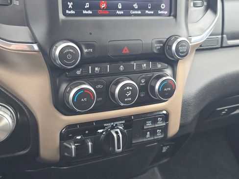 Used 2021 RAM 1500 Laramie AWD/4WD image 28