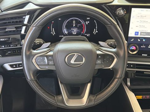 Used 2024 Lexus RX 350 Premium Plus w/ Convenience Package FWD image 4
