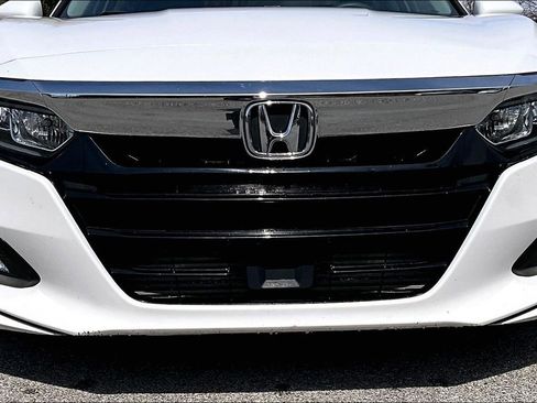 Used 2020 Honda Accord EX image 27
