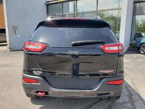 Used 2018 Jeep Cherokee Trailhawk w/ Quick Order Package 27L AWD/4WD image 4