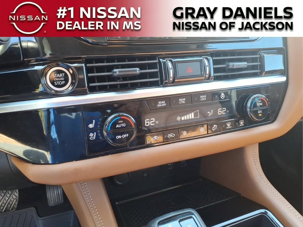 Certified 2024 Nissan Pathfinder Platinum w/ Cargo Package FWD image 19