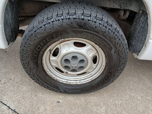 Used 2004 Dodge Dakota 2WD Club Cab w/ Hd Service Group image 29