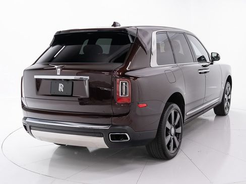 Certified 2023 Rolls-Royce Cullinan AWD/4WD image 5