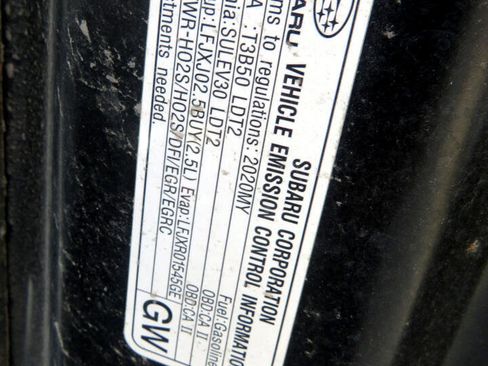 Used 2020 Subaru Forester Premium w/ Alloy Wheel Package image 34