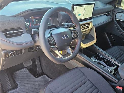 New 2026 Ford Explorer ST-Line w/ ST-Line Street Pack image 3