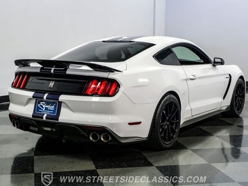 Used 2019 Ford Mustang Shelby GT350 w/ Technology Package RWD image 25