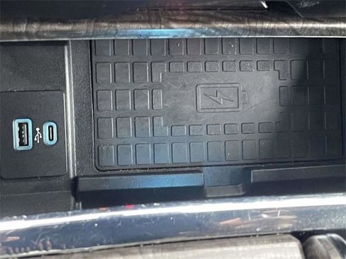 Used 2021 Ford Expedition Max Limited image 25