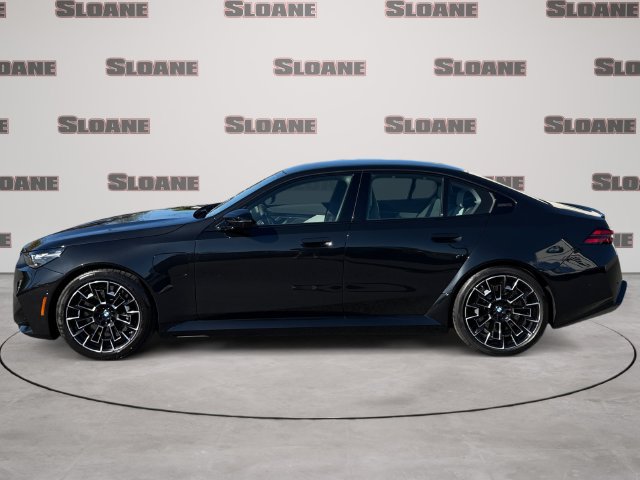 New 2027 BMW M5 w/ Executive Package AWD/4WD image 2