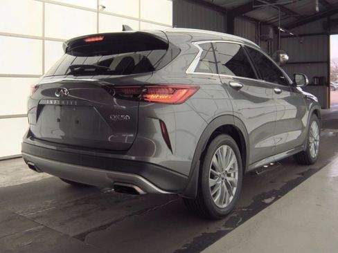 Used 2023 INFINITI QX50 Luxe image 2