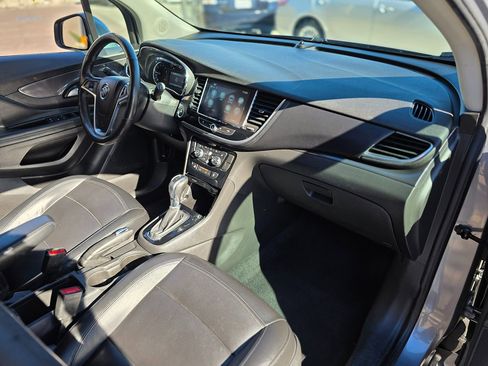Used 2019 Buick Encore Essence image 15