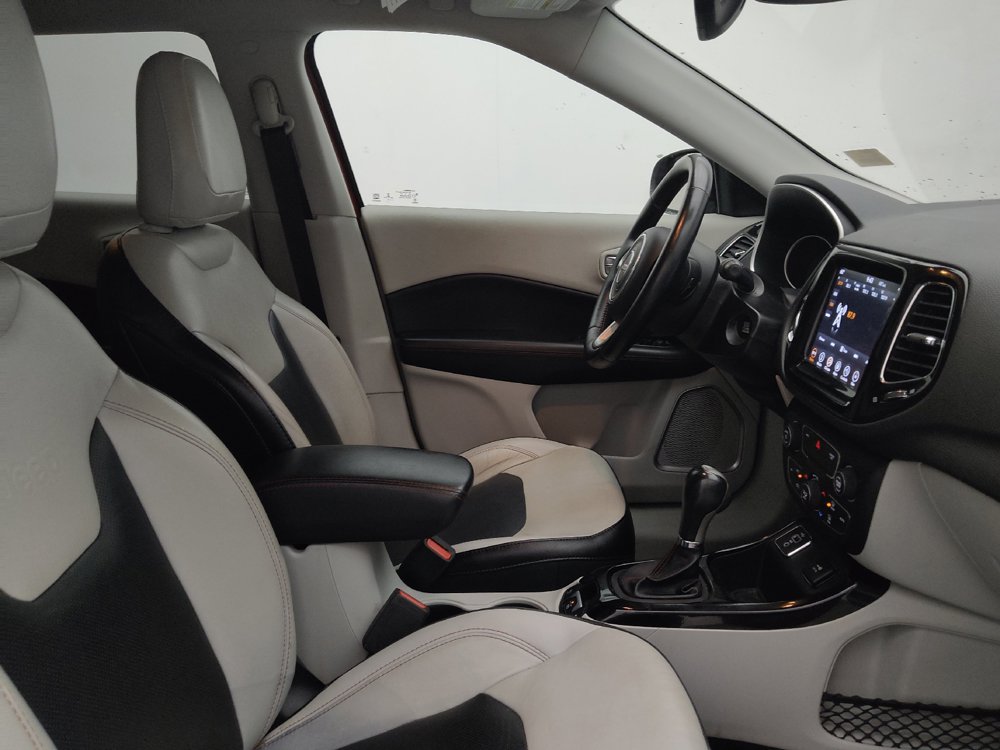 Used 2018 Jeep Compass Limited w/ Navigation Group FWD image 21