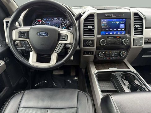 Used 2021 Ford F350 Lariat w/ Camper Package image 16