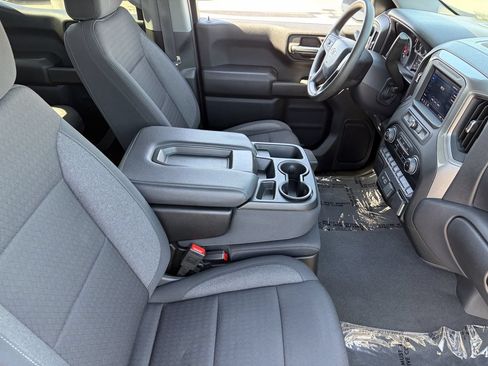 Used 2024 Chevrolet Silverado 1500 Custom Trail Boss w/ LPO, Dark Essentials Package AWD/4WD image 16
