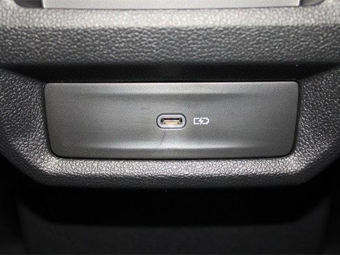 New 2025 Volkswagen Taos SEL image 52