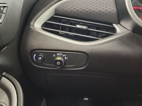 Used 2024 Chevrolet Malibu LT FWD image 19