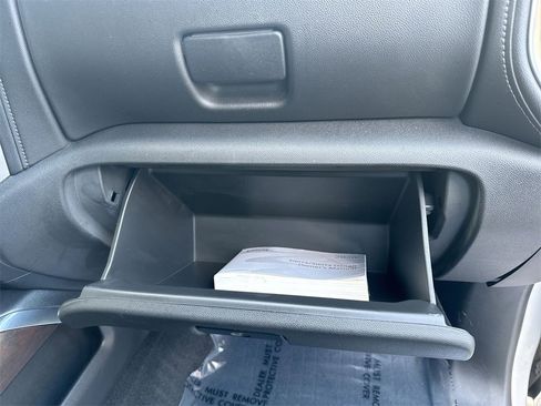 Used 2020 GMC Sierra 1500 SLT w/ SLT Premium Plus Package image 35