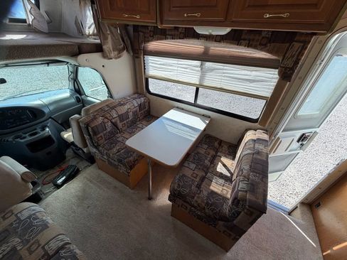 Used 2002 Ford E-350 and Econoline 350 Super Duty image 20