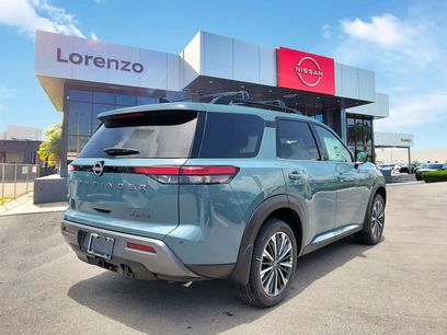New 2026 Nissan Pathfinder Platinum