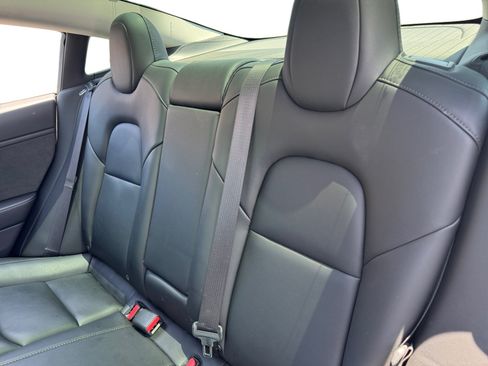 Used 2019 Tesla Model 3 Mid Range RWD image 13