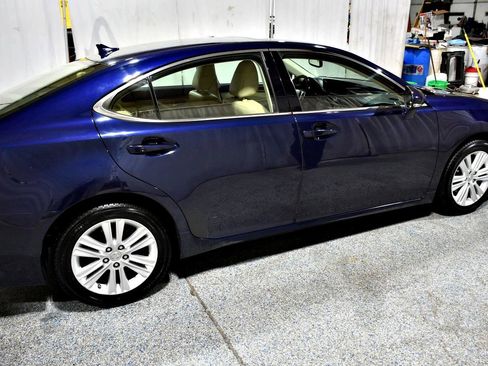 Used 2014 Lexus ES 350 w/ Premium Package FWD image 7