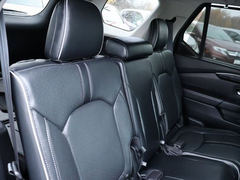 Certified 2023 Honda Pilot Black Edition image 12