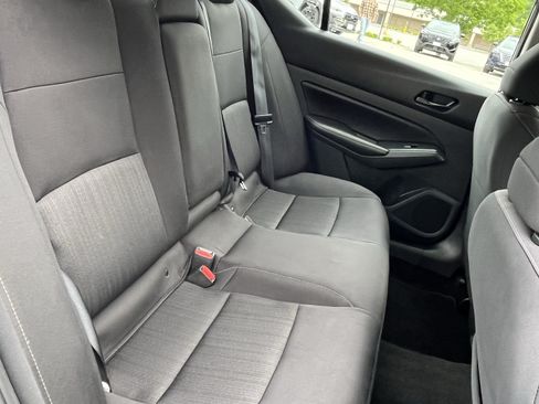 Used 2024 Nissan Altima 2.5 SV AWD/4WD image 16