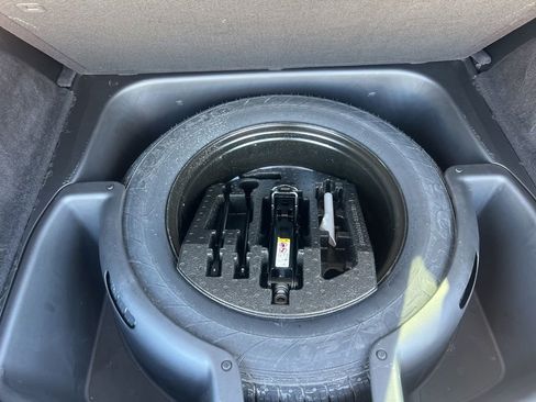 Certified 2019 Jeep Grand Cherokee Limited image 25