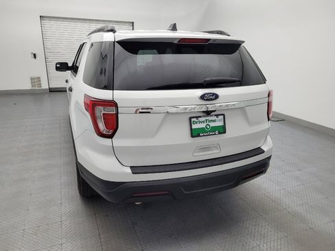 Used 2018 Ford Explorer FWD image 6