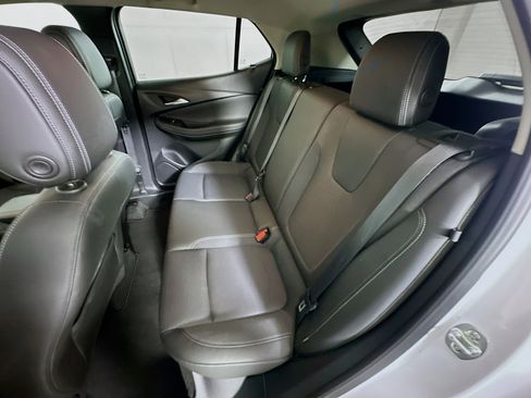 Used 2025 Buick Encore GX Preferred image 27