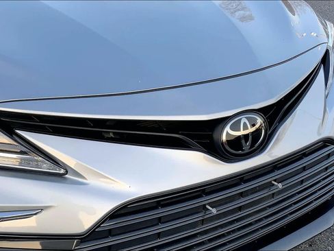 Used 2023 Toyota Camry XLE image 29