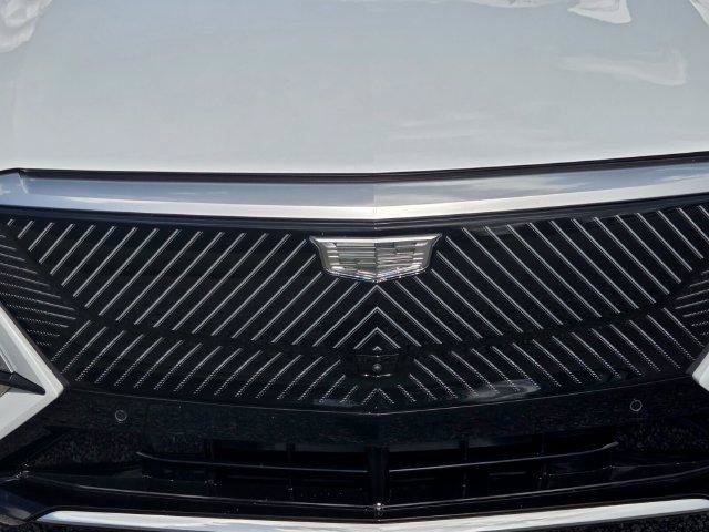 New 2027 Cadillac Lyriq Luxury RWD image 9