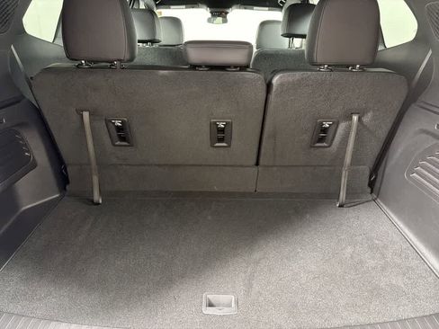 New 2025 GMC Acadia Elevation w/ Elevation Premium Package image 33