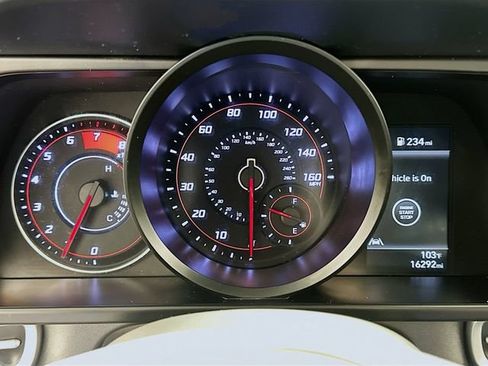 Used 2023 Hyundai Elantra SEL FWD image 16