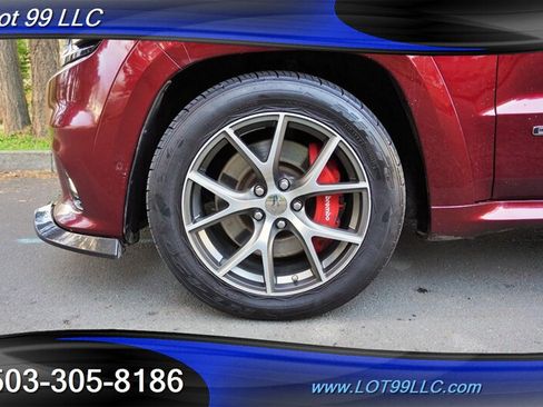 Used 2017 Jeep Grand Cherokee SRT AWD/4WD image 4