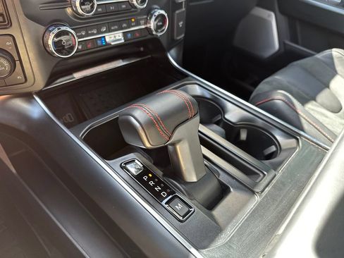 Used 2025 Ford F150 Raptor AWD/4WD image 27