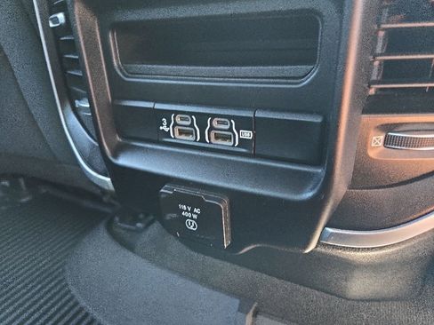 Used 2020 RAM 1500 Big Horn AWD/4WD image 81