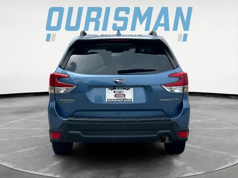 Used 2023 Subaru Forester Premium AWD/4WD image 5