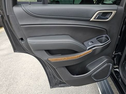 Used 2018 GMC Yukon Denali w/ Denali Ultimate Package image 21