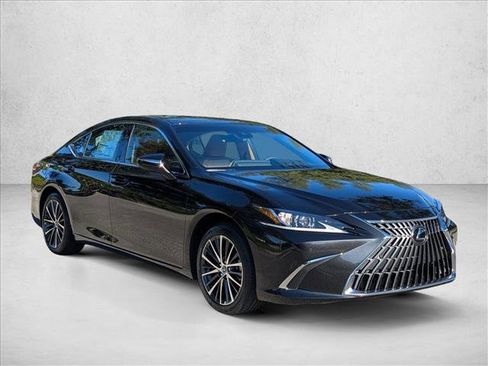 Used 2025 Lexus ES 350 w/ Premium Package image 6