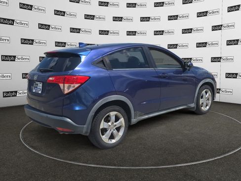 Used 2016 Honda HR-V EX image 6